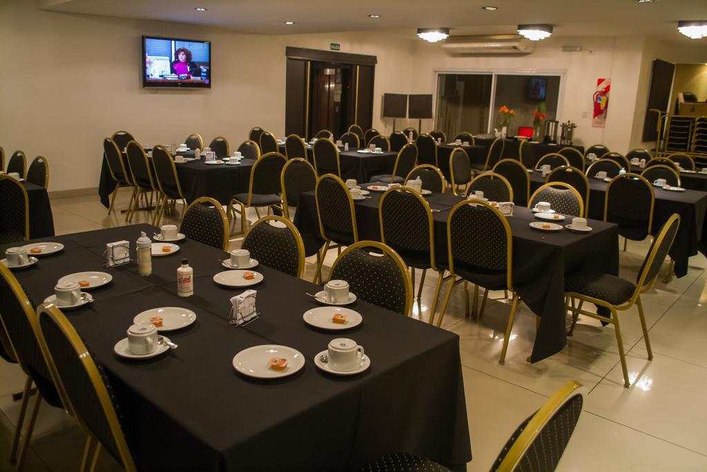 Hotel Las Vegas Salta Bagian luar foto