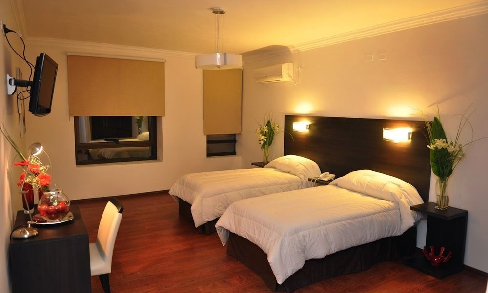 Hotel Las Vegas Salta Bagian luar foto